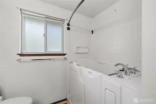2904 11th St SE, Puyallup, WA 98374 - Photo 21