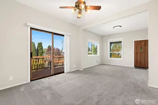 5563 Kenwood Pl N, Seattle, WA 98103 - Photo 5