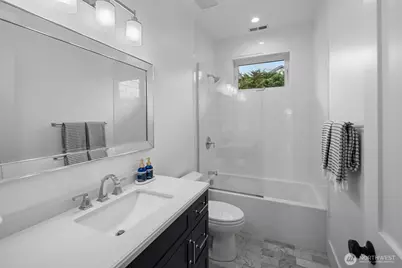 6539 53rd Avenue NE, Seattle, WA 98115 - Photo 29