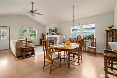 1300 SW Windsor Street, Oak Harbor, WA 98277 - Photo 9