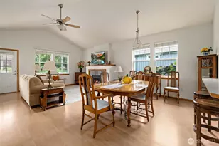 1300 SW Windsor St, Oak Harbor, WA 98277 - Photo 9