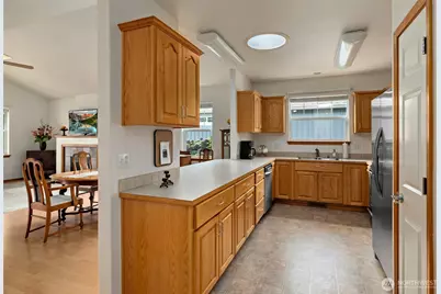 1300 SW Windsor Street, Oak Harbor, WA 98277 - Photo 15