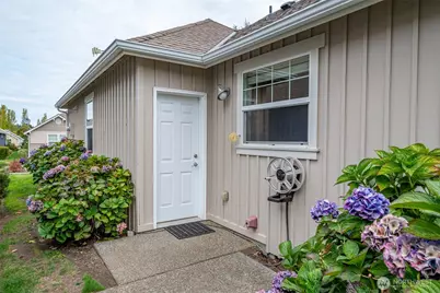 1300 SW Windsor Street, Oak Harbor, WA 98277 - Photo 33