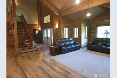 7717 252nd Avenue NE, Redmond, WA 98053 - Photo 11