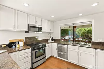 15135 62nd Avenue S, Tukwila, WA 98188 - Photo 11