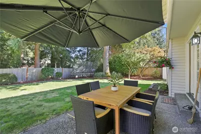 23424 NE 27th Street, Sammamish, WA 98074 - Photo 21