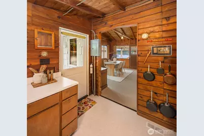 22207 Dockton Road SW, Vashon, WA 98070 - Photo 9