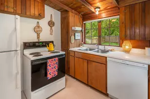 22207 Dockton Rd SW, Vashon, WA 98070 - Photo 7