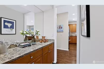 132 247th Avenue SE, Sammamish, WA 98074 - Photo 7
