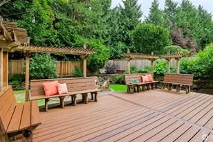 132 247th Ave SE, Sammamish, WA 98074 - Photo 13