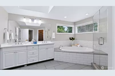 132 247th Avenue SE, Sammamish, WA 98074 - Photo 25