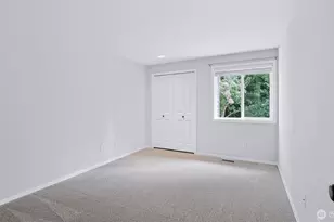 132 247th Ave SE, Sammamish, WA 98074 - Photo 33