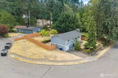 9210 166th Place NE, Redmond, WA 98052 - Photo 29