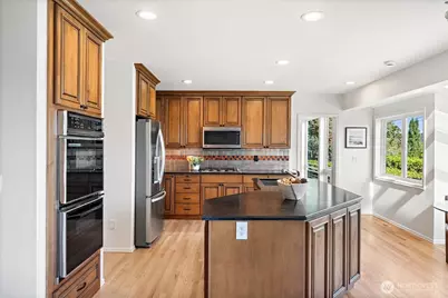 9095 SE 79th Street, Mercer Island, WA 98040 - Photo 13