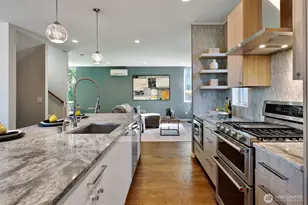 6533 34th Ave SW, Seattle, WA 98126 - Photo 13
