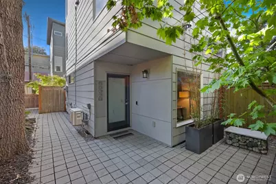 6533 34th Avenue SW #B, Seattle, WA 98126 - Photo 1