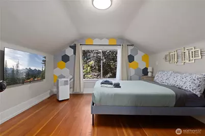 4812 Aurora Avenue N, Seattle, WA 98103 - Photo 23