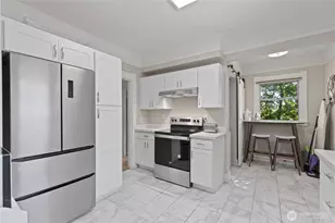 4812 Aurora Ave N, Seattle, WA 98103 - Photo 11