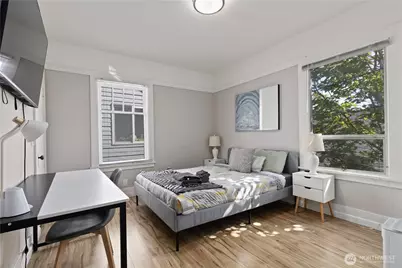 4812 Aurora Avenue N, Seattle, WA 98103 - Photo 15