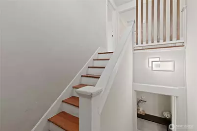 4812 Aurora Avenue N, Seattle, WA 98103 - Photo 21