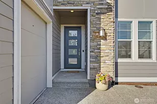 15402 174th Ave Ct E, Bonney Lake, WA 98391 - Photo 3