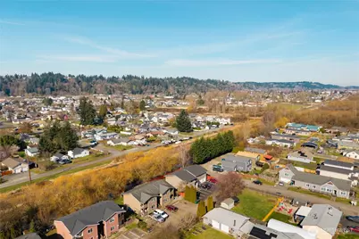 201 2nd Place SE, Pacific, WA 98047 - Photo 3