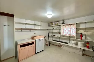 410 W Glover St, Harrington, WA 99134 - Photo 17