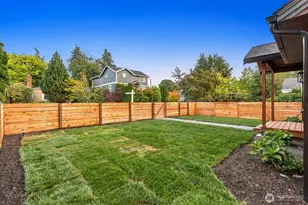 5817 56th Ave NE, Seattle, WA 98105 - Photo 9