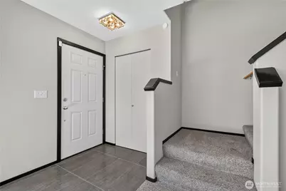 4721 141st Place SE, Snohomish, WA 98296 - Photo 3