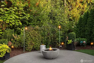 1703 NE Falls Drive, Issaquah, WA 98029 - Photo 33