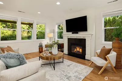 1703 NE Falls Drive, Issaquah, WA 98029 - Photo 5