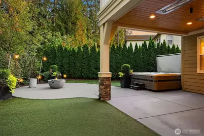 1703 NE Falls Drive, Issaquah, WA 98029 - Photo 3