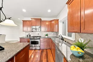 22624 43rd Dr SE, Bothell, WA 98021 - Photo 9