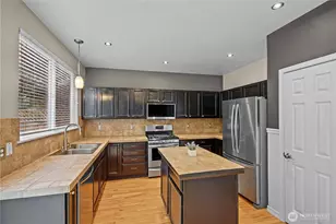 8806 177th St E, Puyallup, WA 98375 - Photo 13