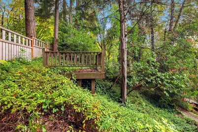 2623 124th Place NE, Bellevue, WA 98005 - Photo 27