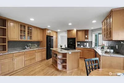 23926 25th Drive SE, Bothell, WA 98021 - Photo 9