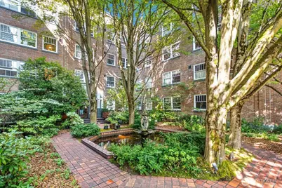 1631 16th Avenue #110, Seattle, WA 98122 - Photo 3