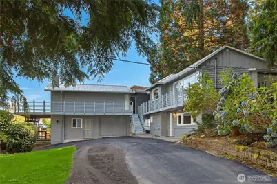 9588 Green Spot Place NE, Bainbridge Island, WA 98110 - Photo 3