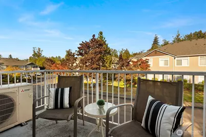 535 241st Lane SE, Sammamish, WA 98074 - Photo 25