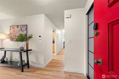 15214 NE 8th Street #G8, Bellevue, WA 98007 - Photo 3