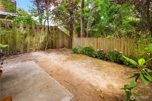 128 B 25th Ave E, Seattle, WA 98112 - Photo 23