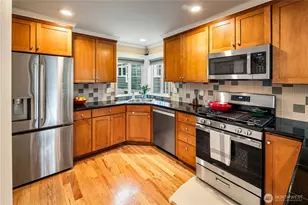 128 B 25th Ave E, Seattle, WA 98112 - Photo 7