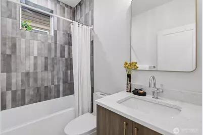 2019 Minor Avenue E, Seattle, WA 98102 - Photo 33
