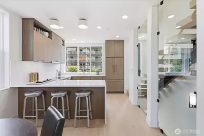 2019 Minor Avenue E, Seattle, WA 98102 - Photo 13