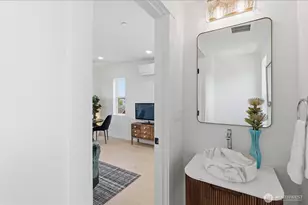 2019 Minor Ave E, Seattle, WA 98102 - Photo 27