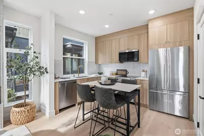 2018 Fairview Avenue E #A, Seattle, WA 98102 - Photo 11