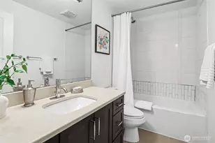 11052 NE 33rd Pl, Bellevue, WA 98004 - Photo 17
