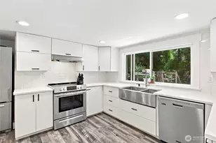 4010 82nd Ave W, University Place, WA 98466 - Photo 17