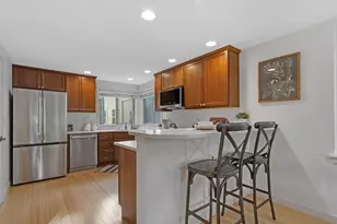 8554A Mary Ave NW, Seattle, WA 98117 - Photo 3