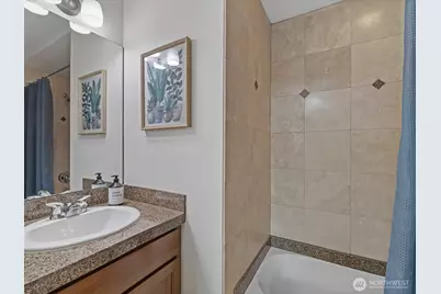 8554 A Mary Avenue NW, Seattle, WA 98117 - Photo 31
